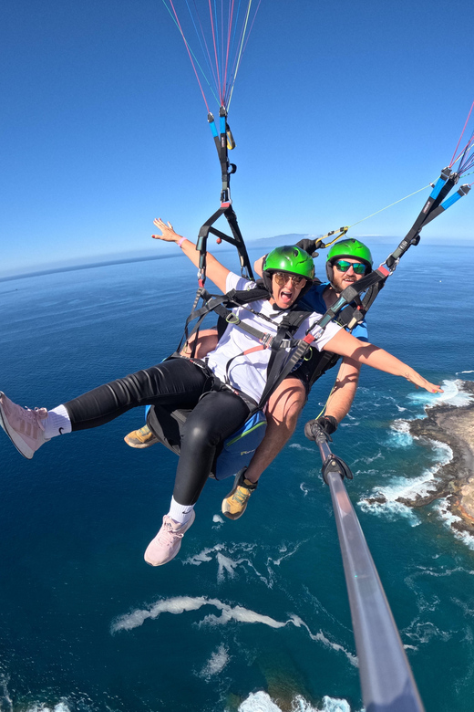 Tenerife: Tandem Paragliding in Adeje with hotel transfer - Landing and That Beach Finale