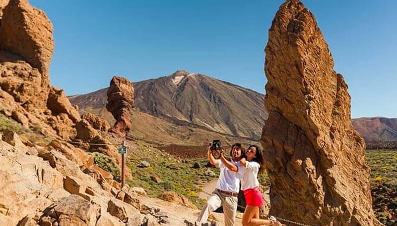 Tenerife: Teide, Icod de los Vinos & Garachico Full Day Tour - Morning pickup and the ride into Tenerife’s volcanic heart