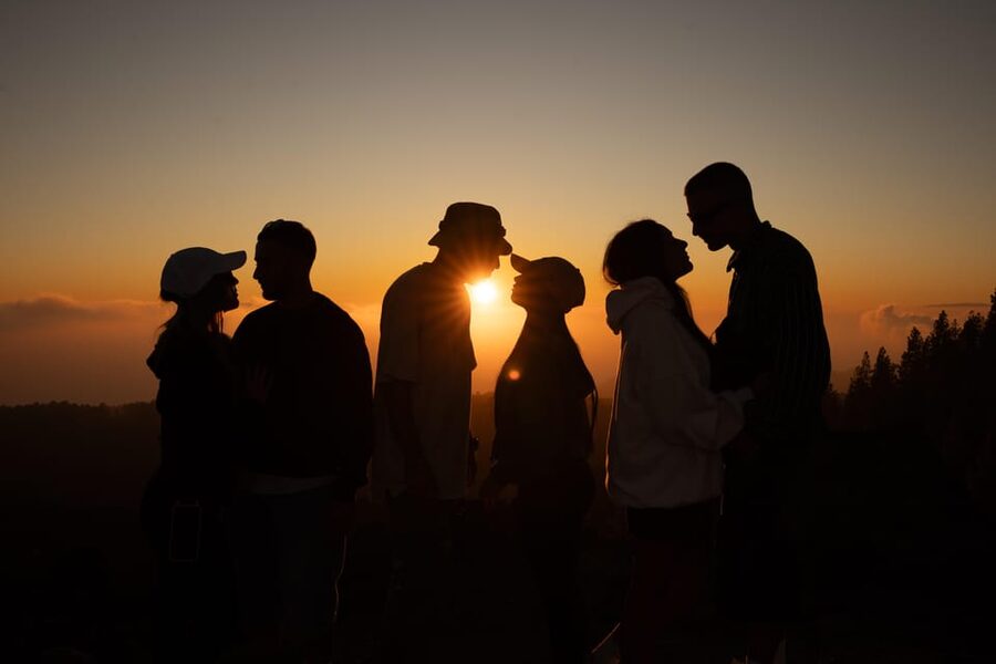 Tenerife: Teide National Park Sunset & Stargazing Tour - Why Teide at sunset and night makes sense (and why clouds matter)
