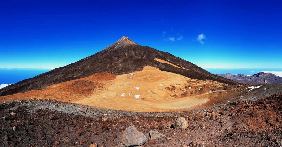 Tenerife: Teide Peak Hiking 3715m - Teide Peak at 3715 m, why this half-day feels like a real summit push