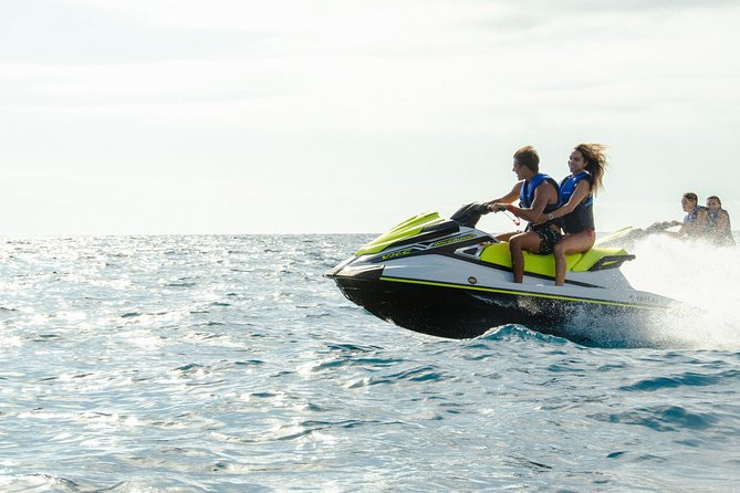 Tenerife Water Sports Package with 40 Min. Jet Ski and Parascending for 2 People - Two Thrills in One Tenerife Outing: How It Feels When It Runs Smoothly