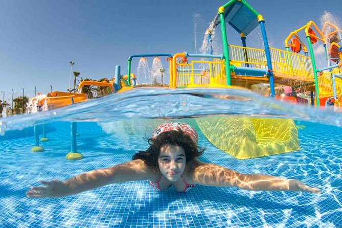 Ticket to Aqualand Tenerife - Thrill slides and medium slides: ride smarter, not harder